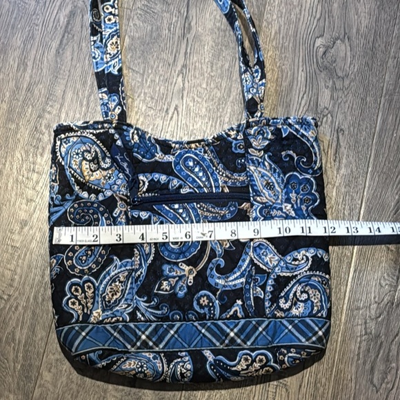 Vera Bradley Windsor Navy Shoulder Bag w/Front Zipper Pocket - Picture 6 of 6